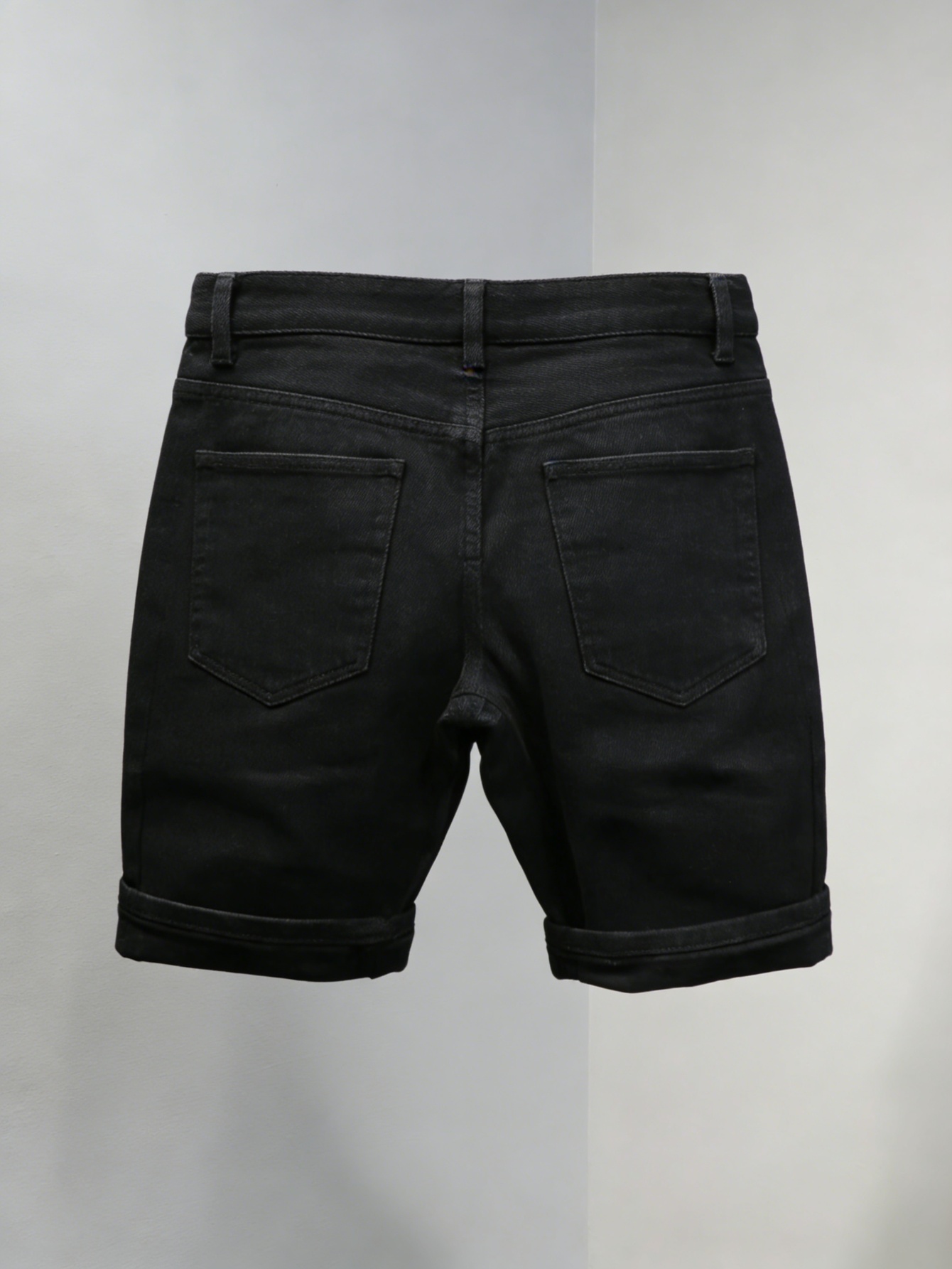 Schlichte schwarze Slim-Denim- – Mens Accessories Style Bewertung und Preis